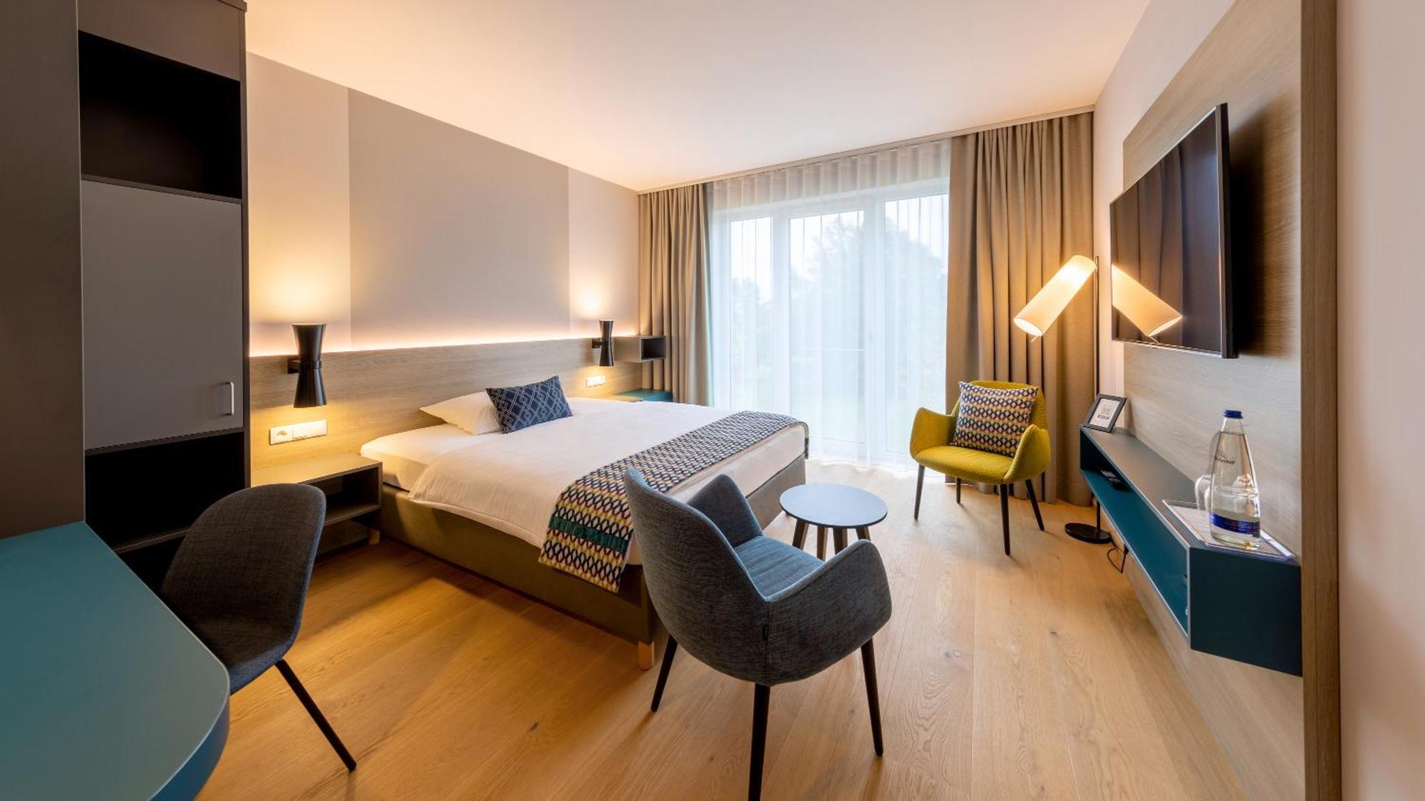 Best Western Plus Parkhotel Maximilian 奥托博伊伦 外观 照片